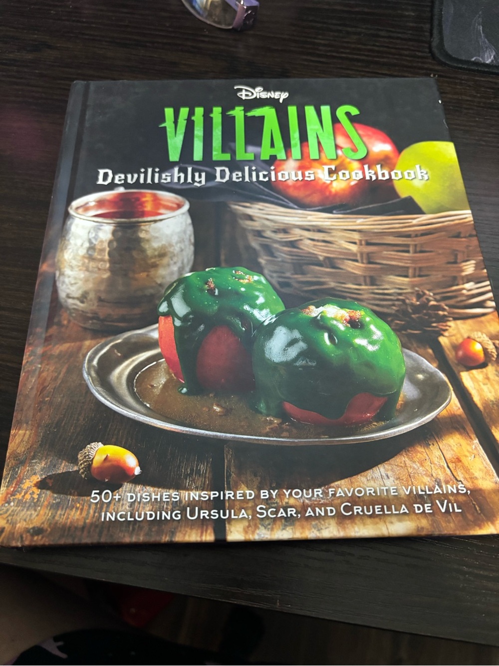Disney Villains Devilishly Delicious Cookbook